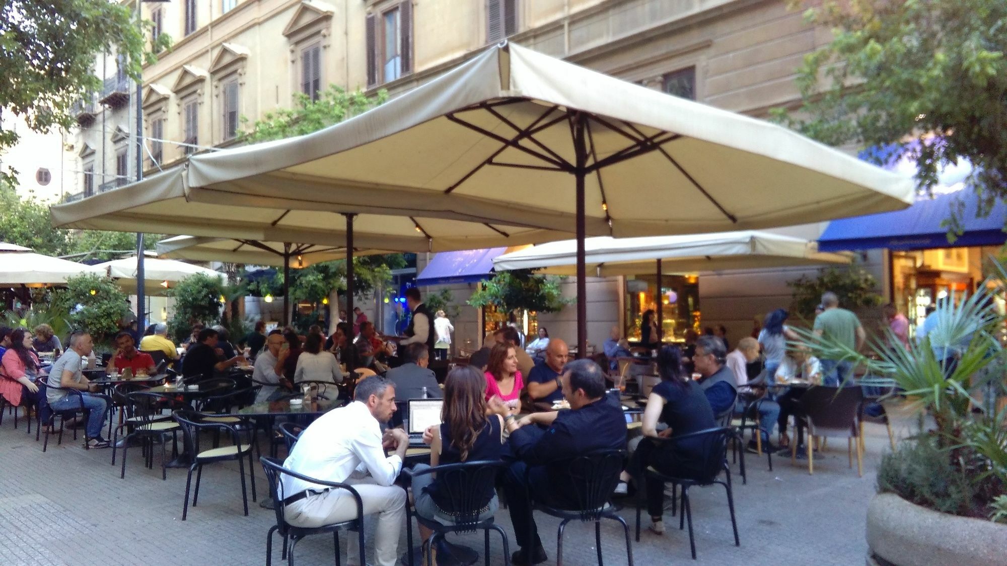 Hotel Liberta Palermo Luaran gambar