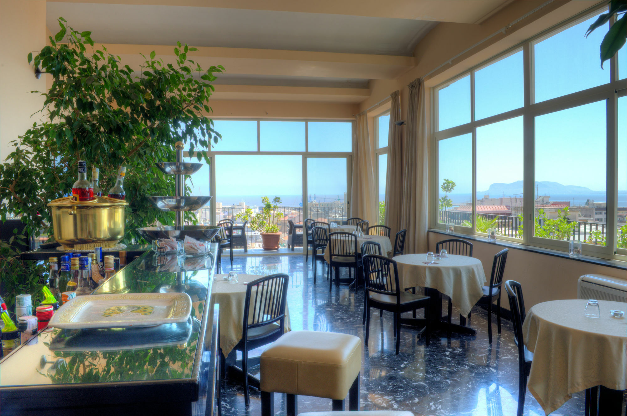 Hotel Liberta Palermo Luaran gambar